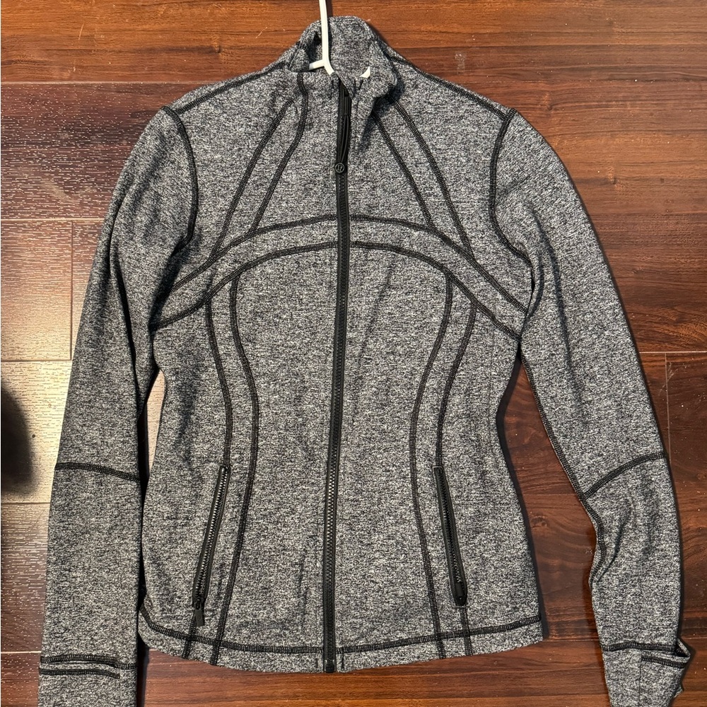 Women's Grey Lululemon Jacket